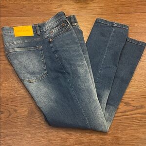 ONLY & SONS Men's Denim Slim Jeans { 34 W X 34 L }